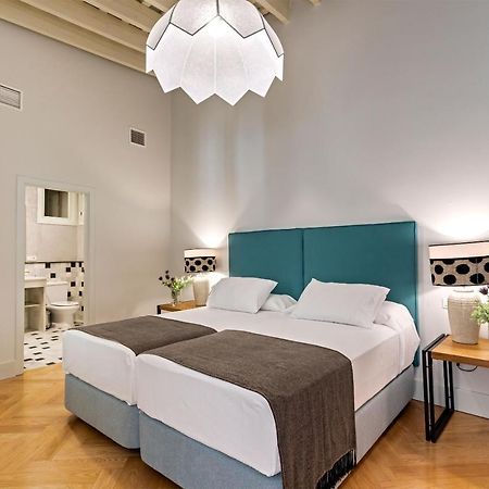 Genteel Home Palacio Abades เซบีญา ภายนอก รูปภาพ