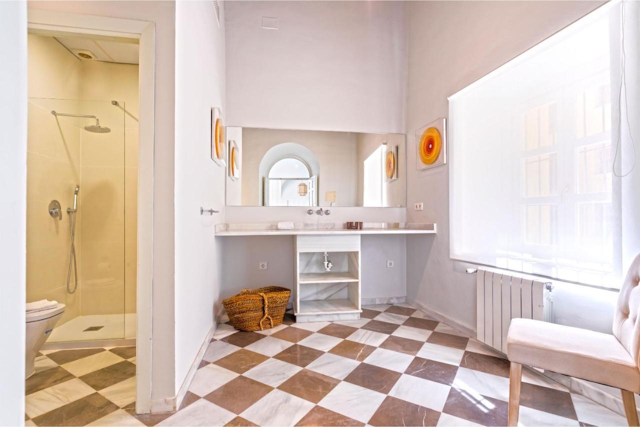 Genteel Home Palacio Abades เซบีญา ภายนอก รูปภาพ