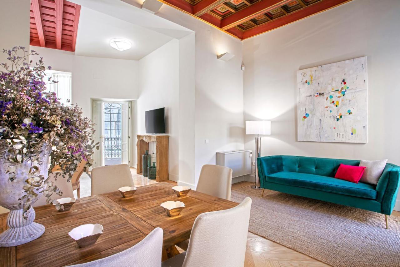 Genteel Home Palacio Abades เซบีญา ภายนอก รูปภาพ
