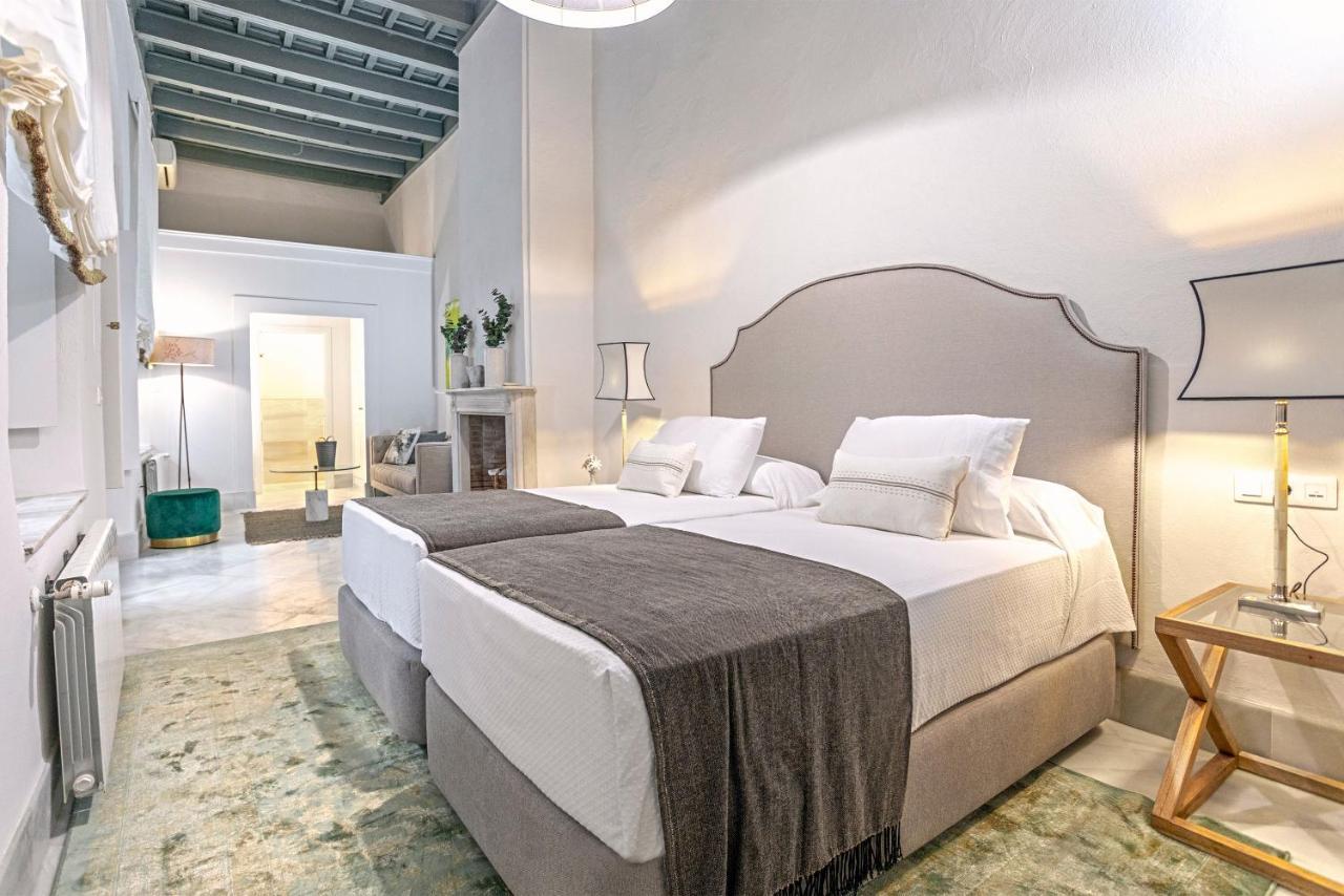 Genteel Home Palacio Abades เซบีญา ภายนอก รูปภาพ