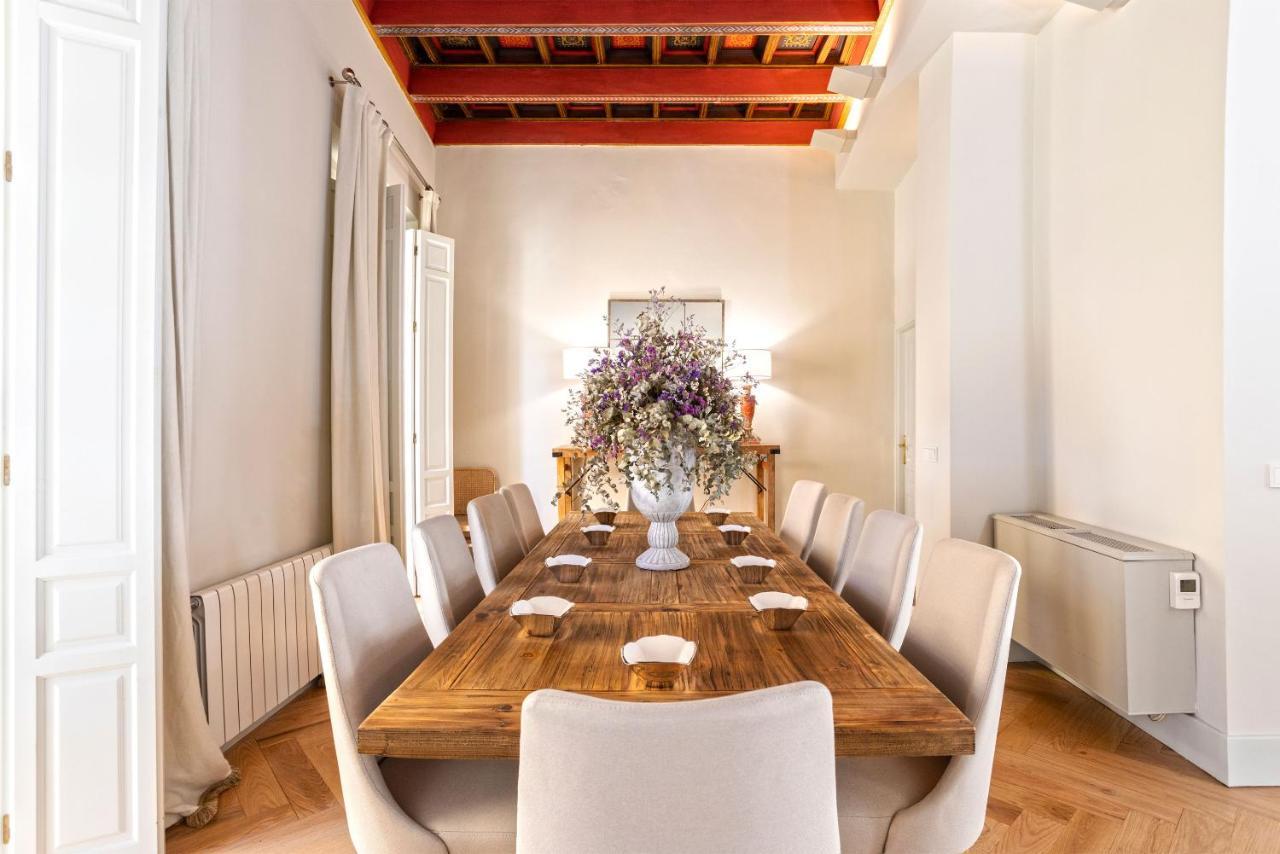 Genteel Home Palacio Abades เซบีญา ภายนอก รูปภาพ